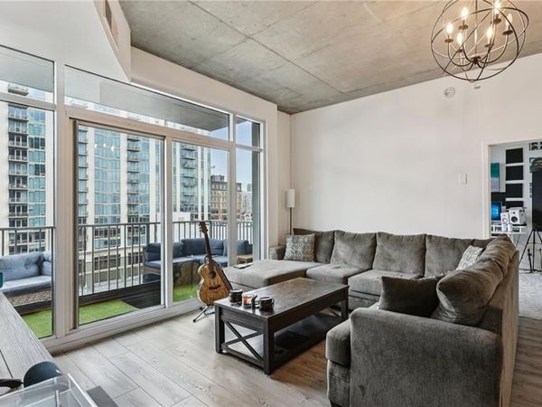 250 Pharr Road NE, Unit 1005, Atlanta, GA 30305