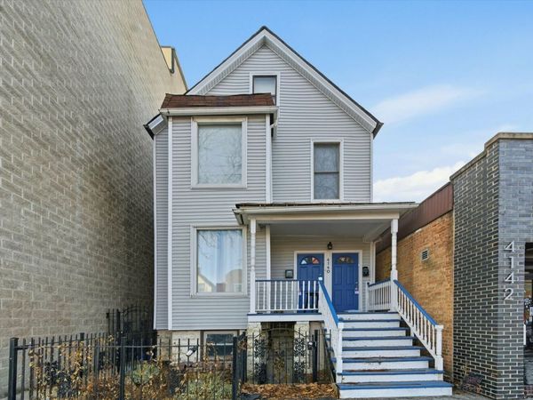 4140 N Western Avenue, Chicago, IL 60618