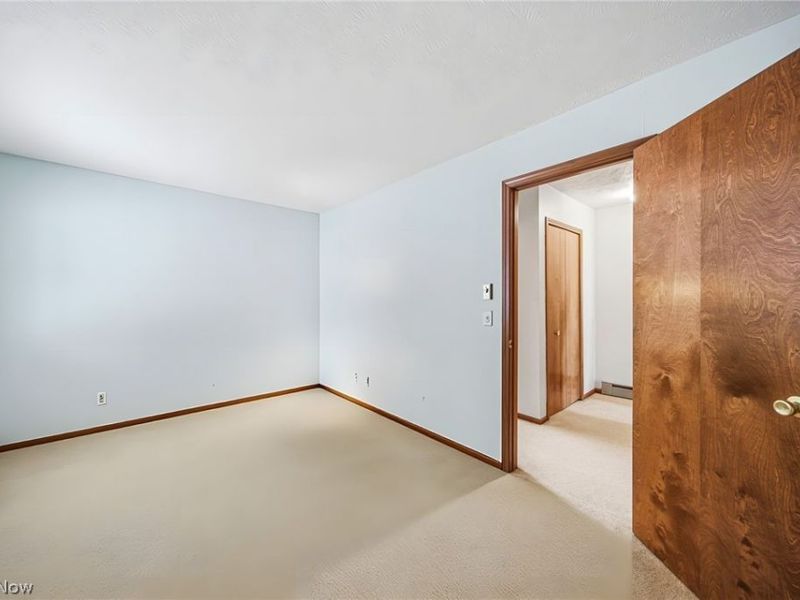 244 S Oval Drive, Chardon, OH 44024 Photo 17