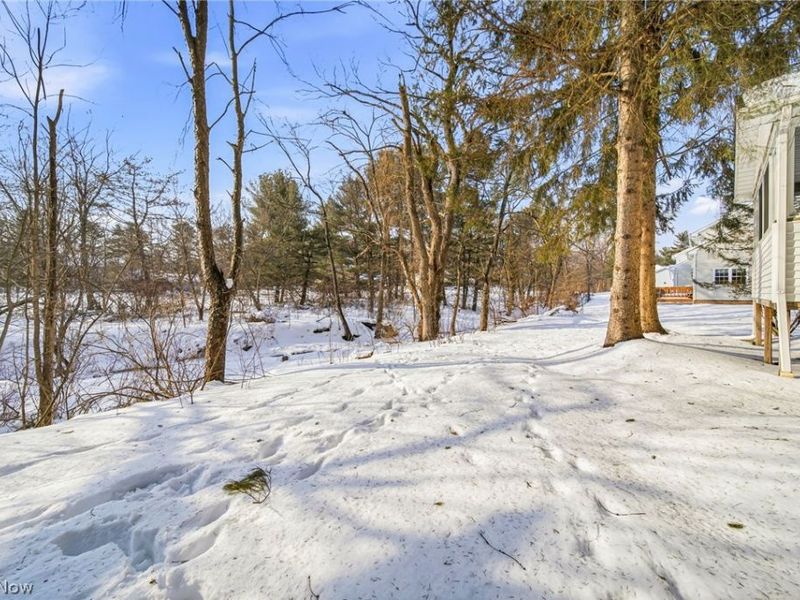 244 S Oval Drive, Chardon, OH 44024 Photo 21