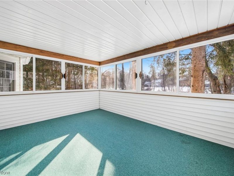 244 S Oval Drive, Chardon, OH 44024 Photo 8