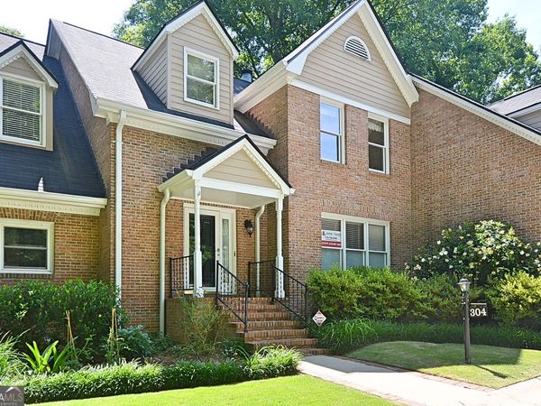 304 Wood Lake Drive, Athens, GA 30606