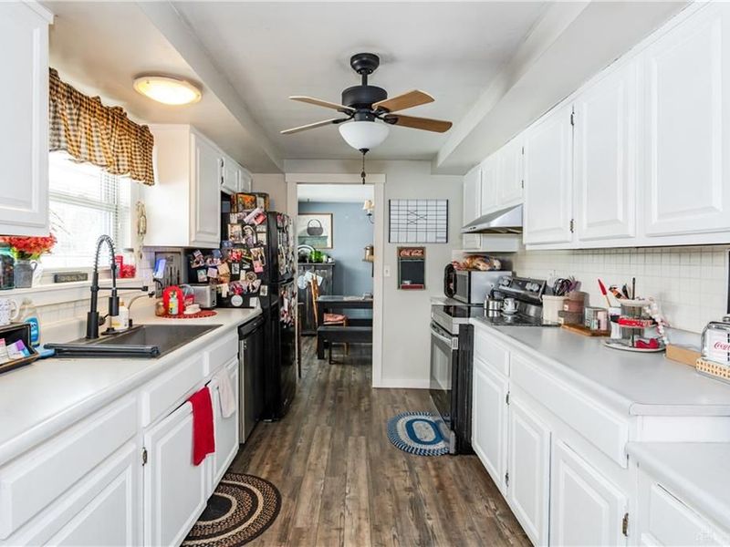 7356 Natoma Place, Dayton, OH 45424 Photo 6