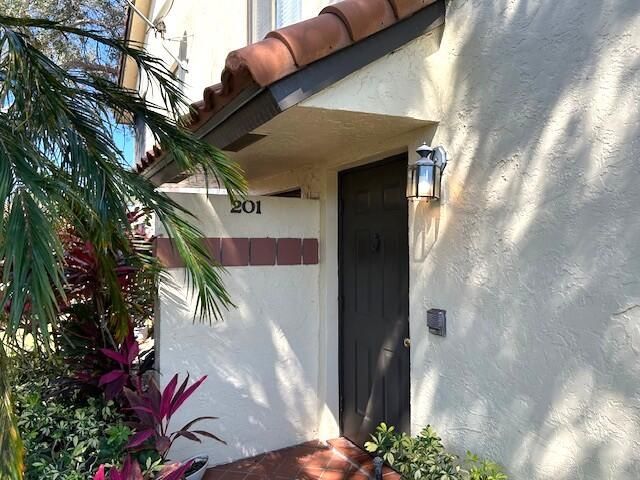 10415 S Circle Lake Drive, Unit 201, Boynton Beach, FL 33437 Photo
