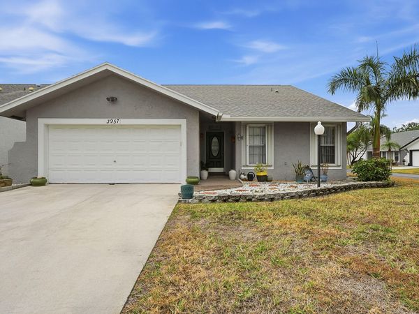 3957 Dafilee Circle, West Palm Beach, FL 33417
