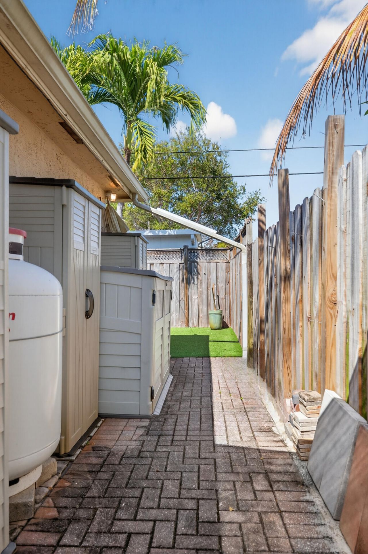 1383 NE 27th Street, Pompano Beach, FL 33064 Photo