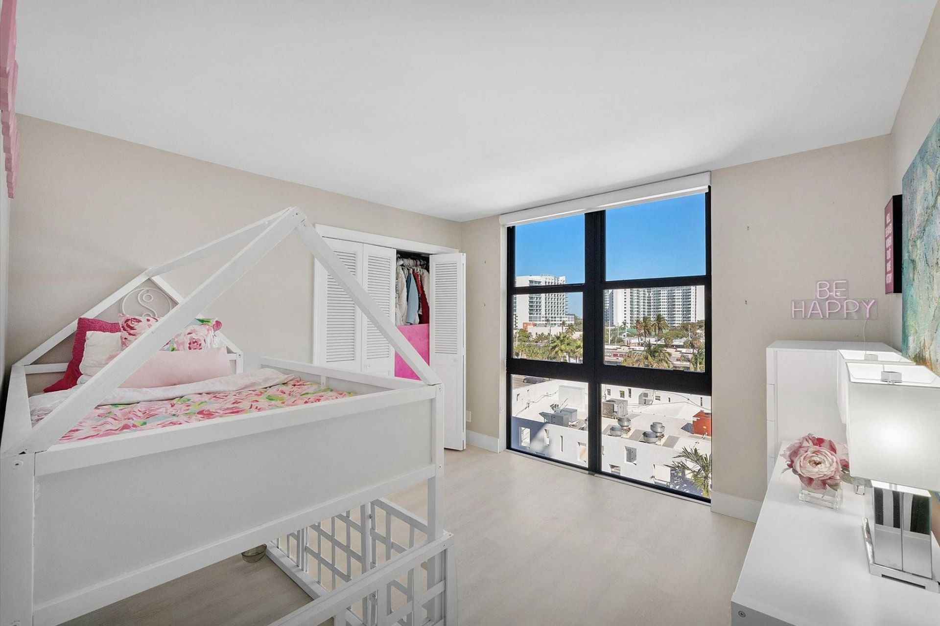 3031 N Ocean Boulevard, Unit 606, Fort Lauderdale, FL 33308 Photo