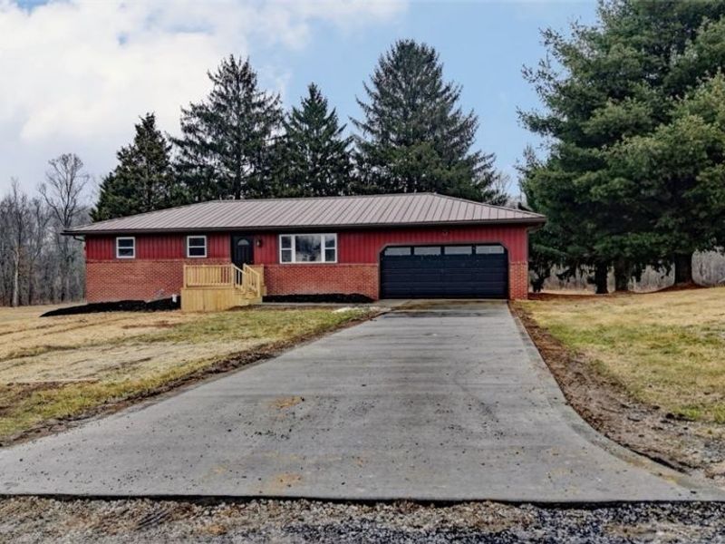 362 Jettie Avenue NE, Canton, OH 44730 Photo 2