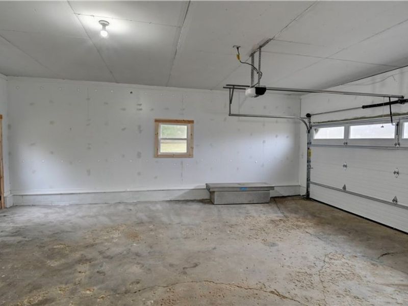 362 Jettie Avenue NE, Canton, OH 44730 Photo 24