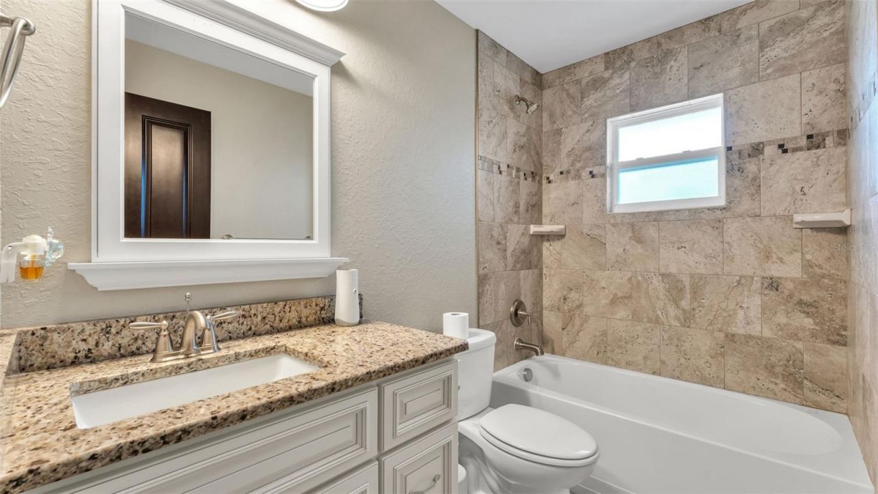 187 Bentley Oaks Boulevard, Auburndale, FL 33823 Photo