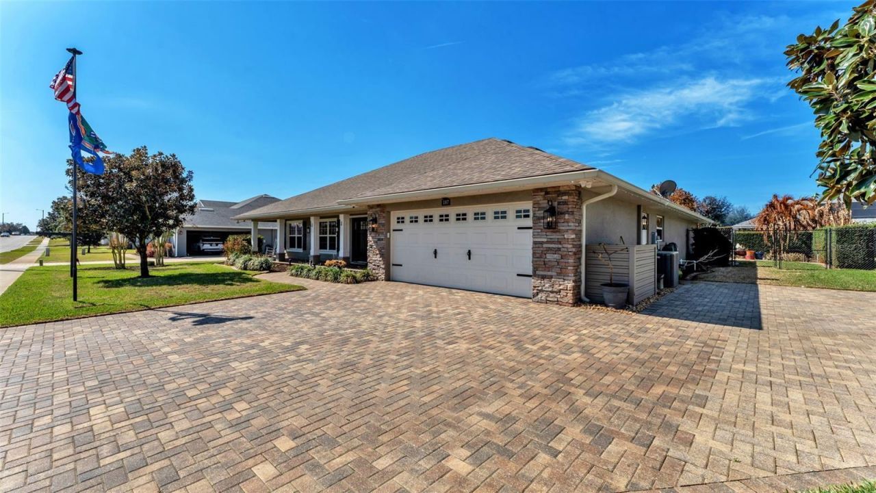 187 Bentley Oaks Boulevard, Auburndale, FL 33823 Photo