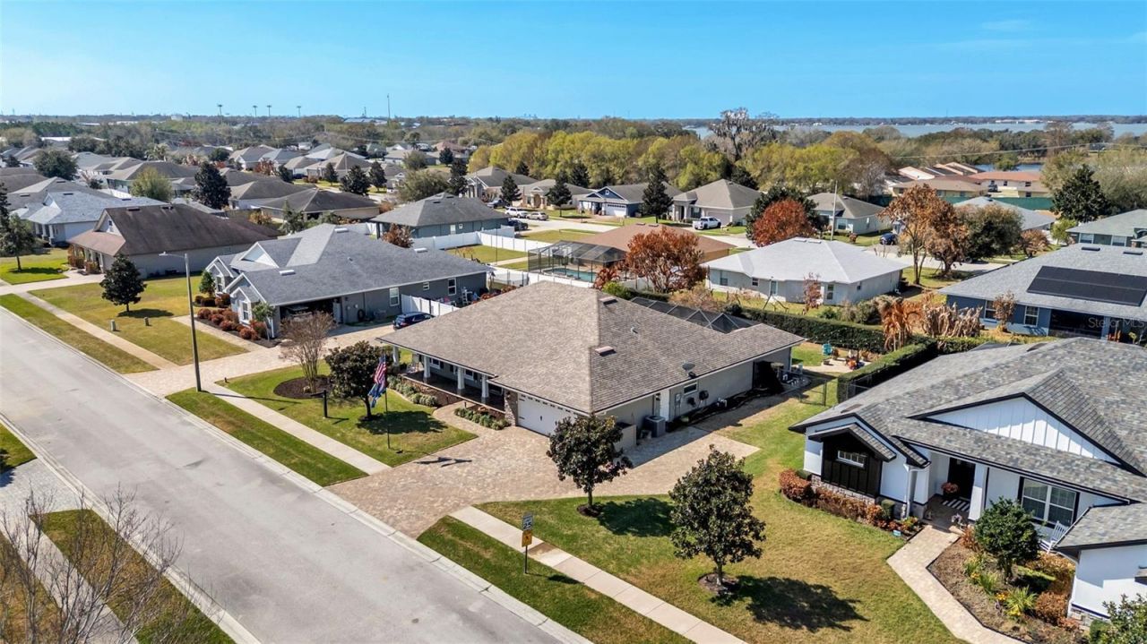 187 Bentley Oaks Boulevard, Auburndale, FL 33823 Photo