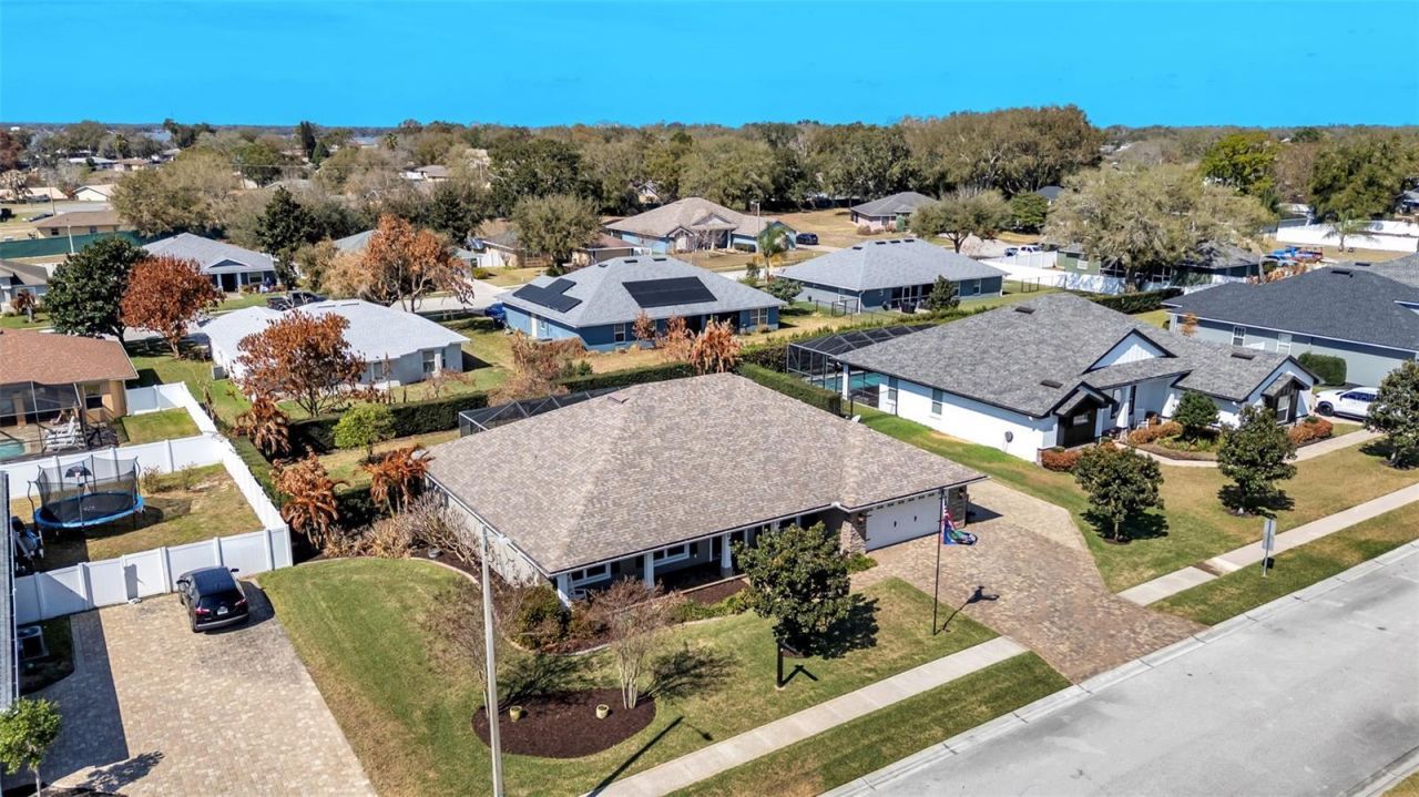 187 Bentley Oaks Boulevard, Auburndale, FL 33823 Photo