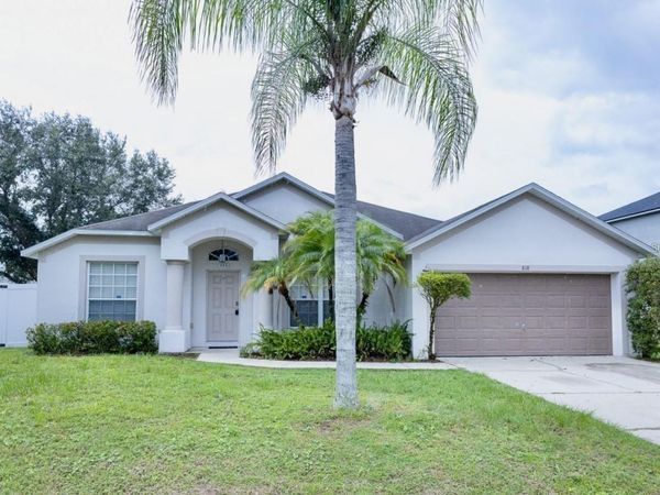 818 CARROUSEL LANE, KISSIMMEE, FL 34759