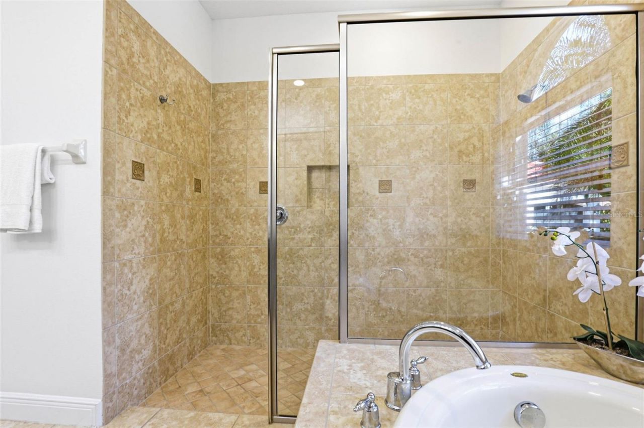 20107 Oak Alley Drive, Tampa, FL 33647 Photo