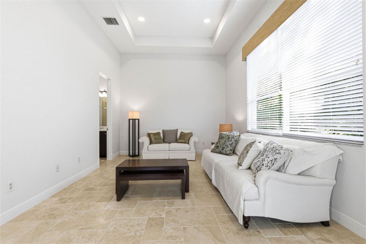 20107 Oak Alley Drive, Tampa, FL 33647 Photo