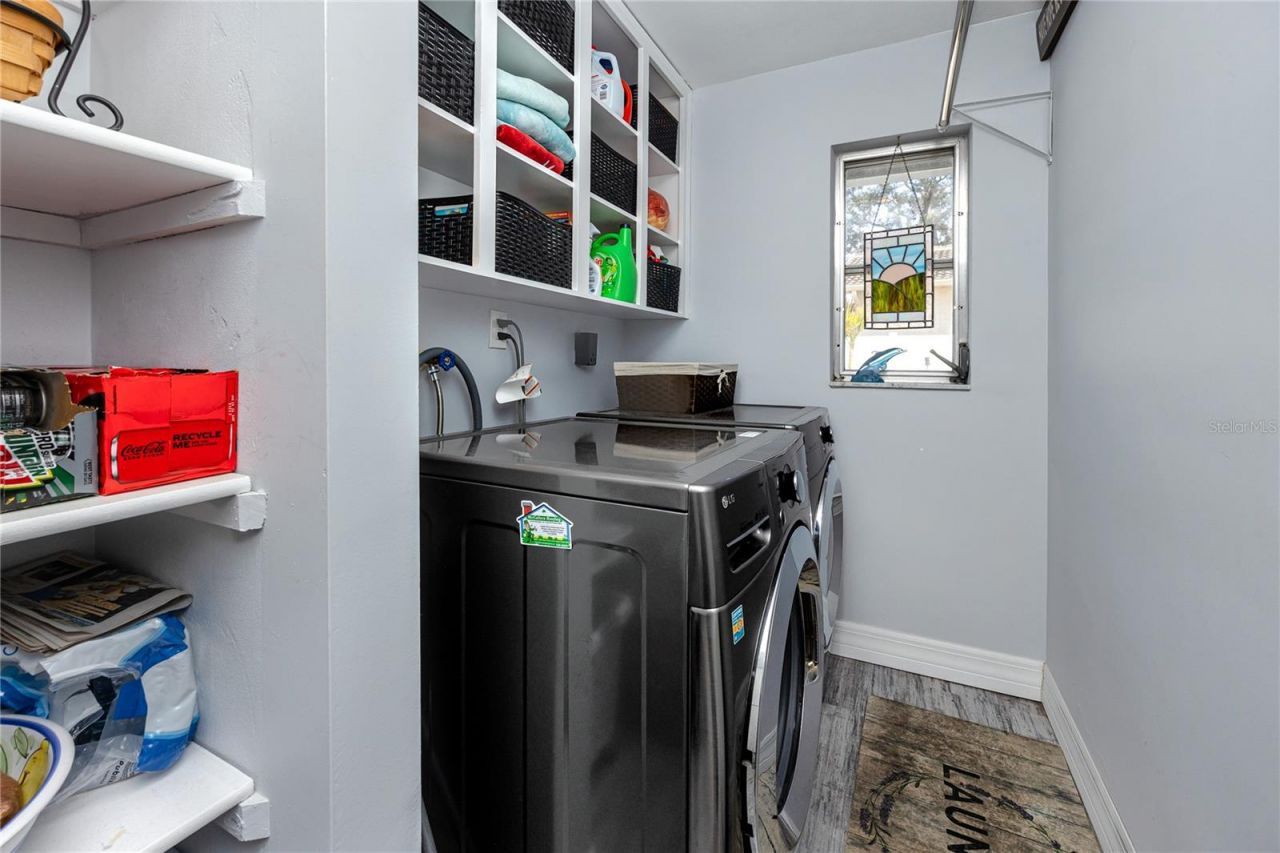 6911 121st Street, Seminole, FL 33772 Photo