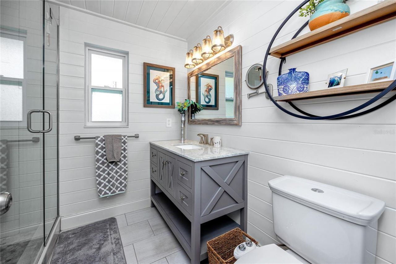 6911 121st Street, Seminole, FL 33772 Photo