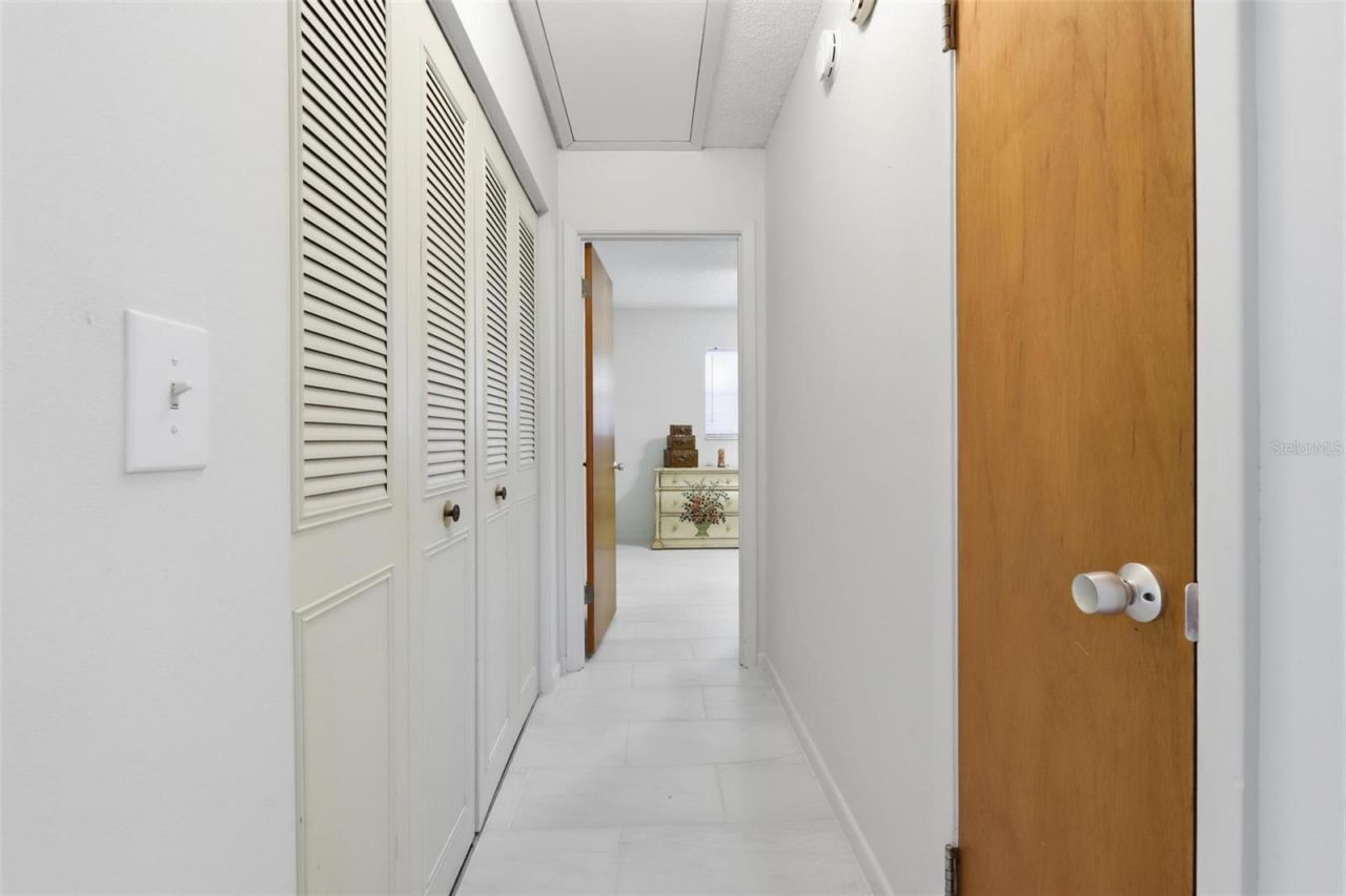151 N Hill Avenue, Unit 100, Deland, FL 32724 Photo