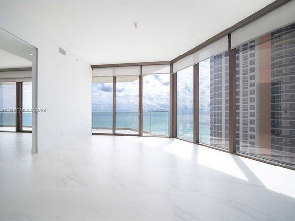 18975 Collins Ave , Unit 1604, Sunny Isles Beach, FL 33160