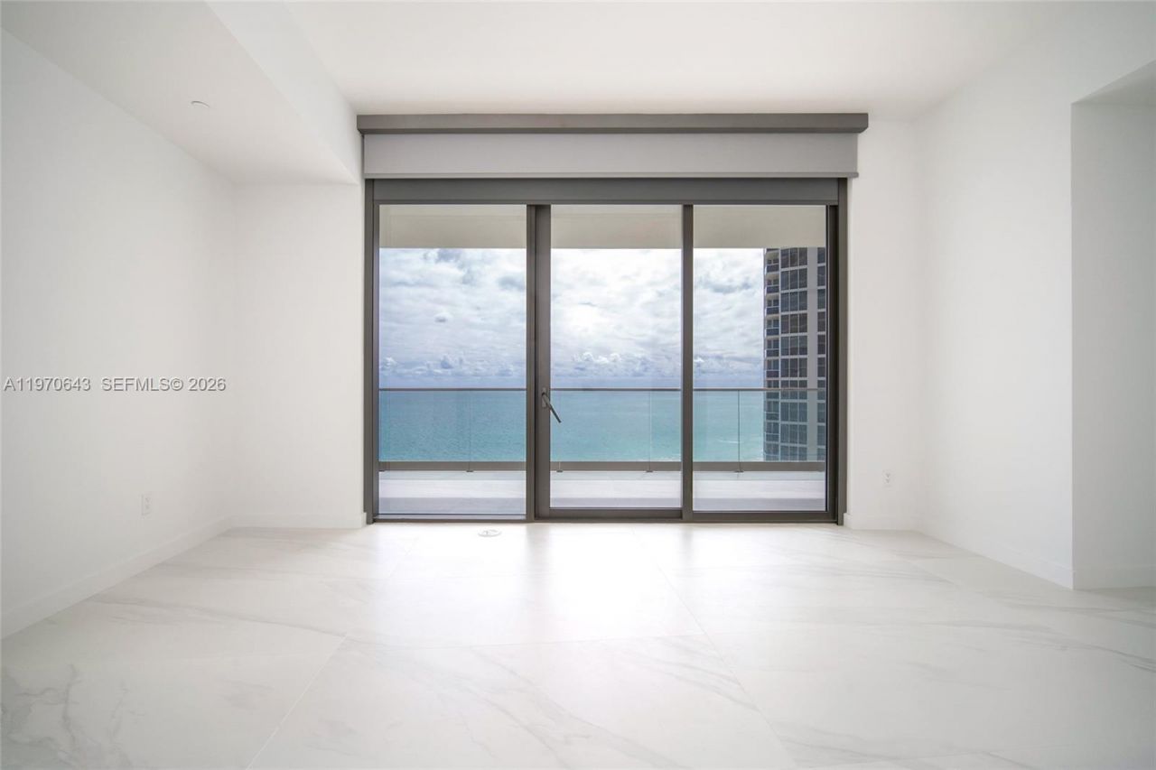 18975 Collins Ave , Unit 1604, Sunny Isles Beach, FL 33160 Photo