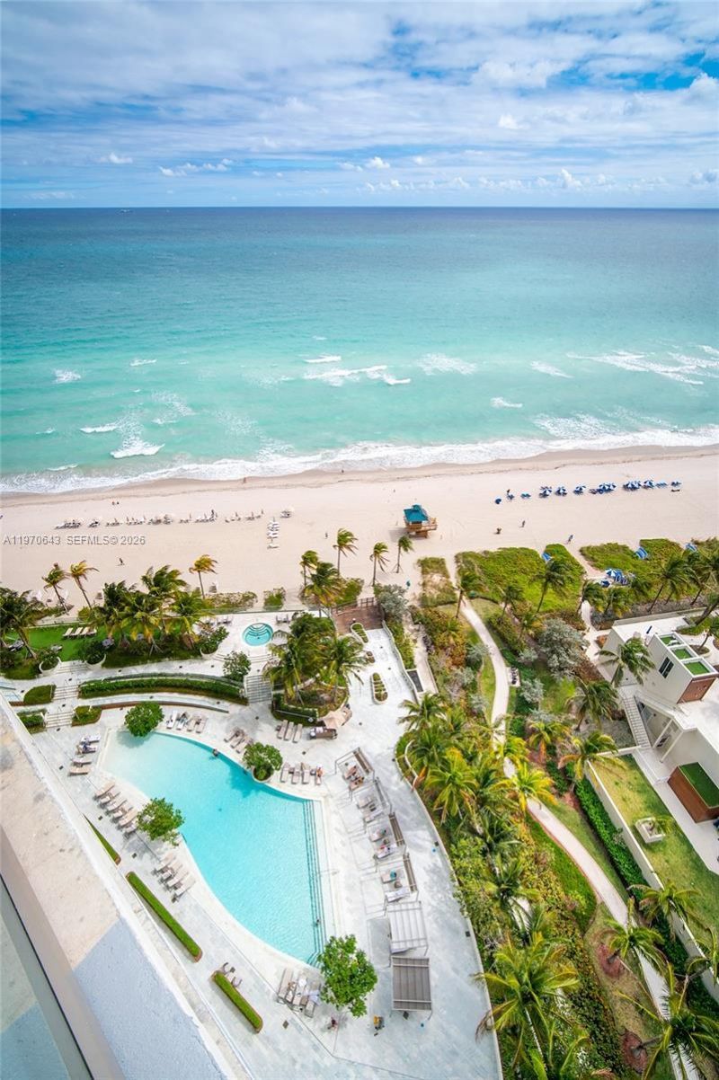 18975 Collins Ave , Unit 1604, Sunny Isles Beach, FL 33160 Photo