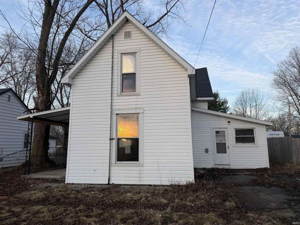 105 N 2Nd Avenue, Jonesboro, IN 46938