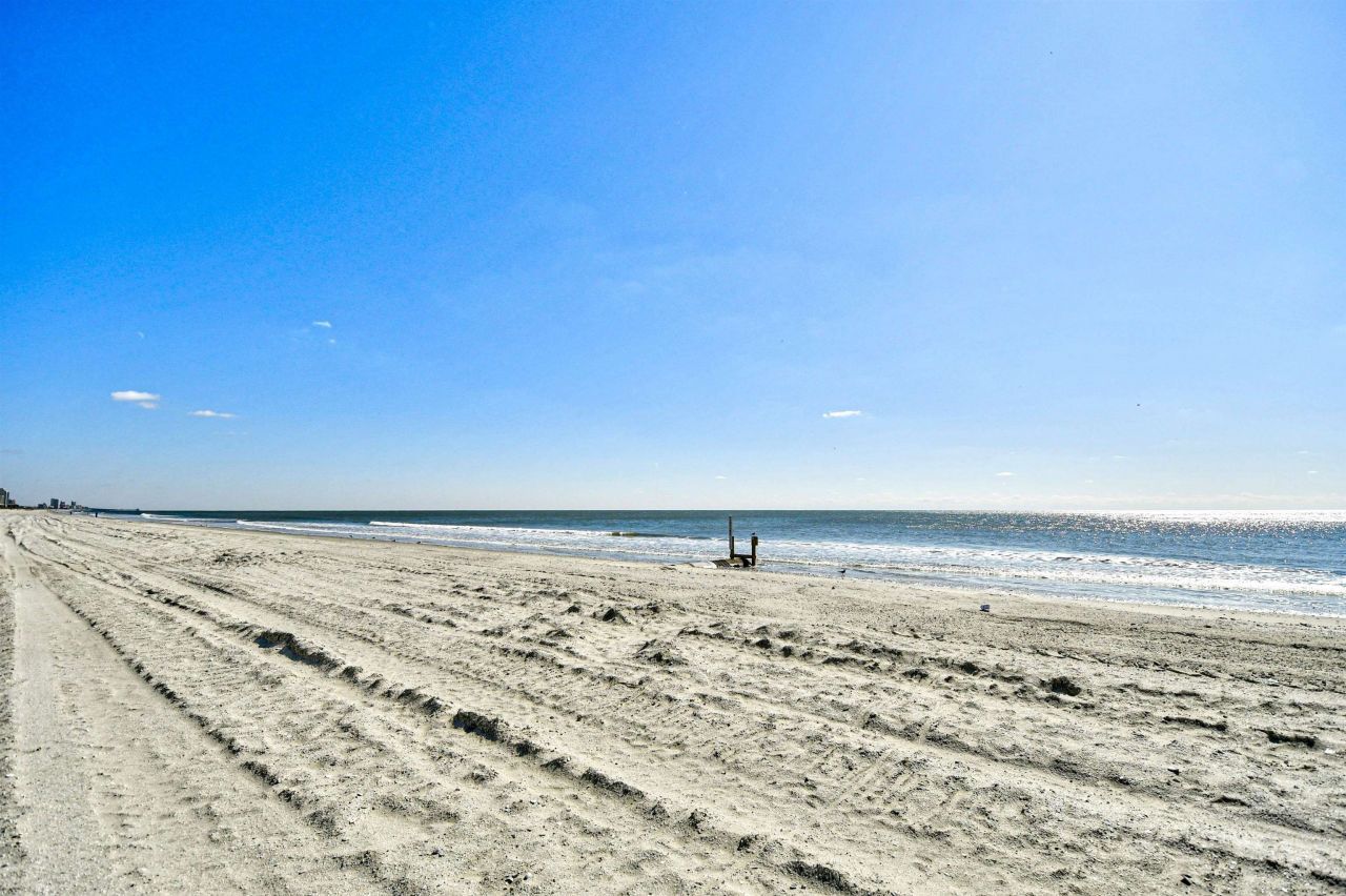 1321 S Ocean Blvd. Photo 40