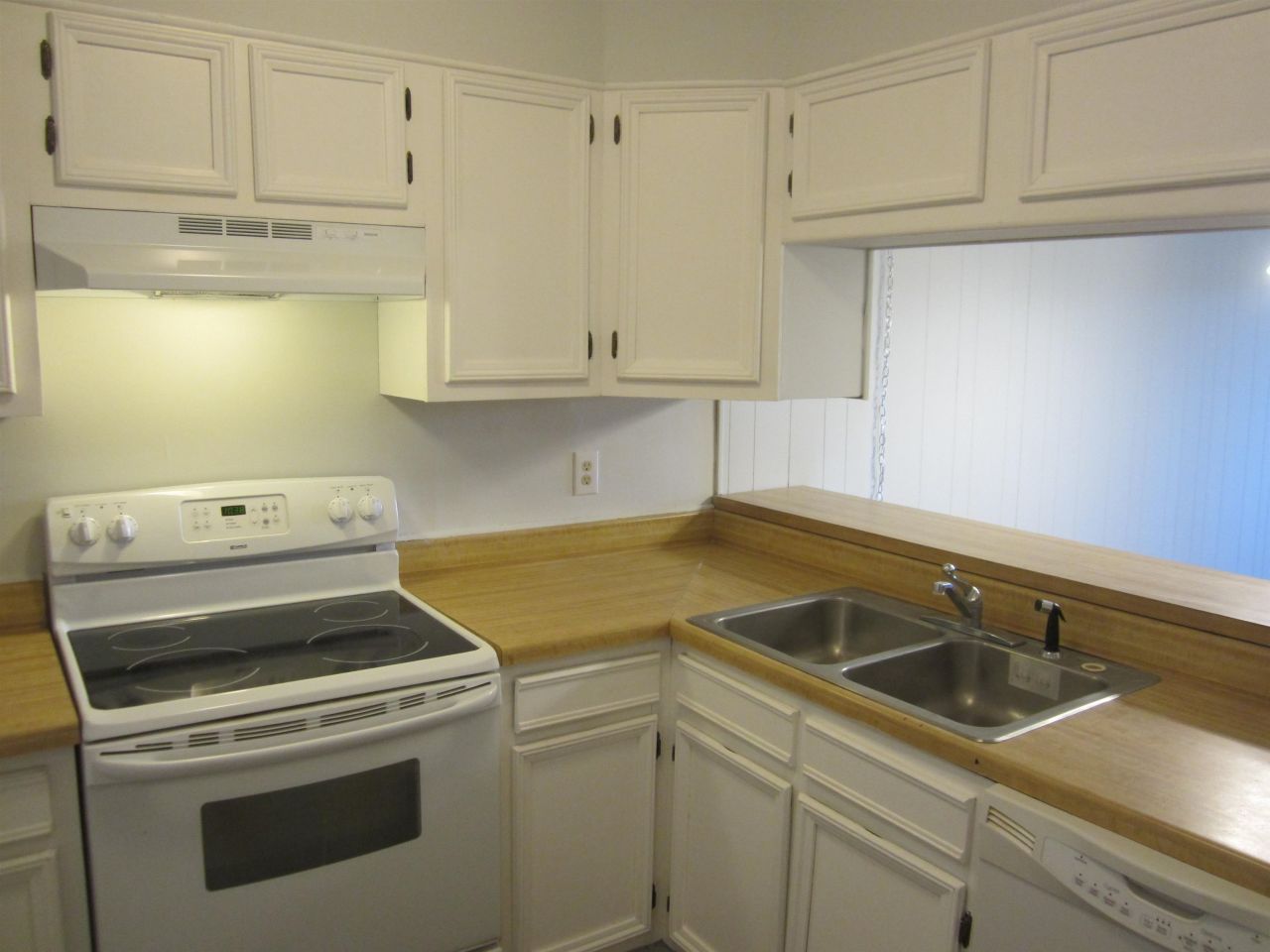 9501 Shore Dr. Photo 15