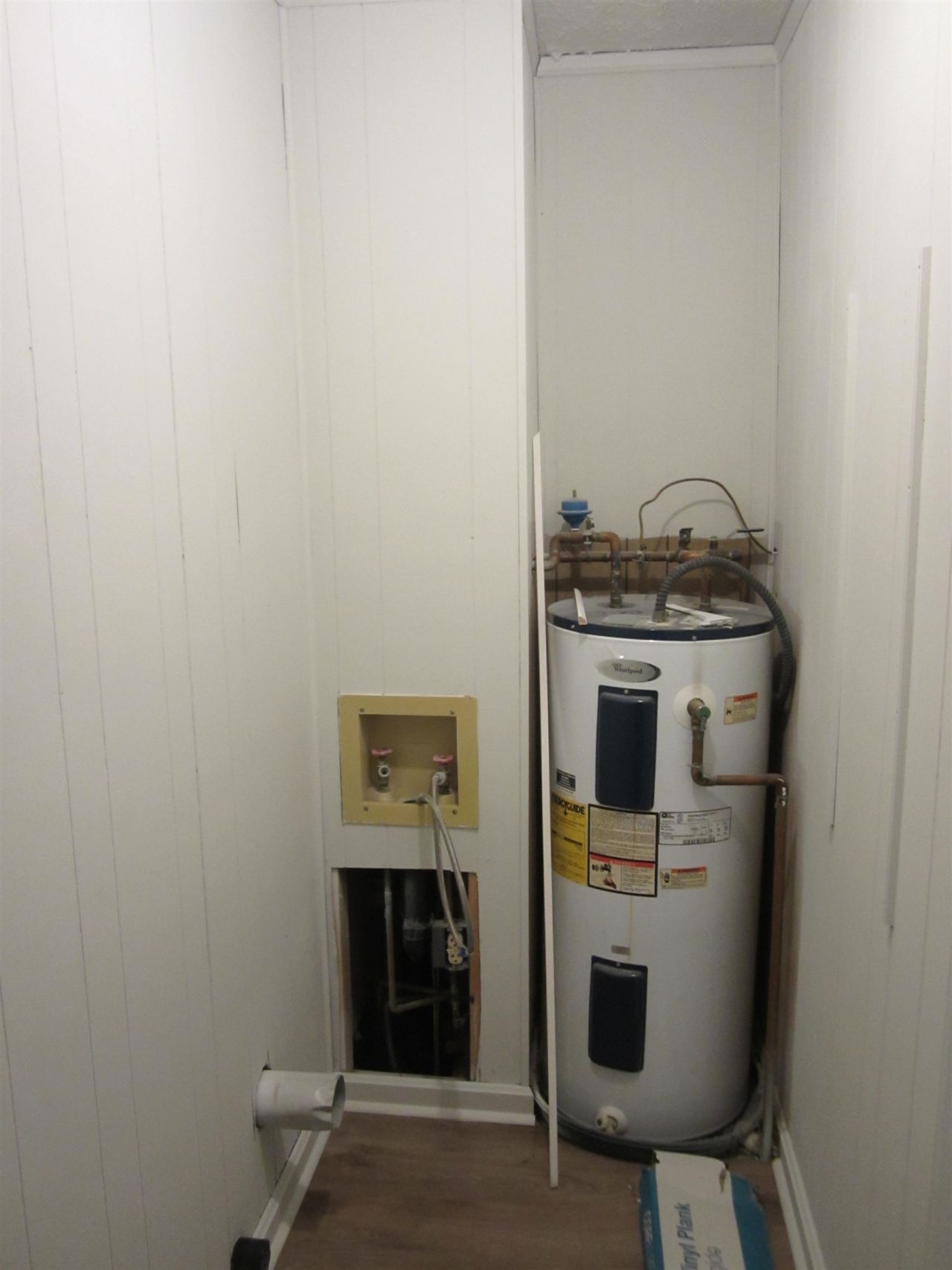 9501 Shore Dr. Photo 27