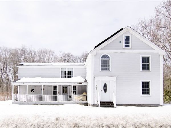 440 Chauncey Walker St, Belchertown, MA 01007