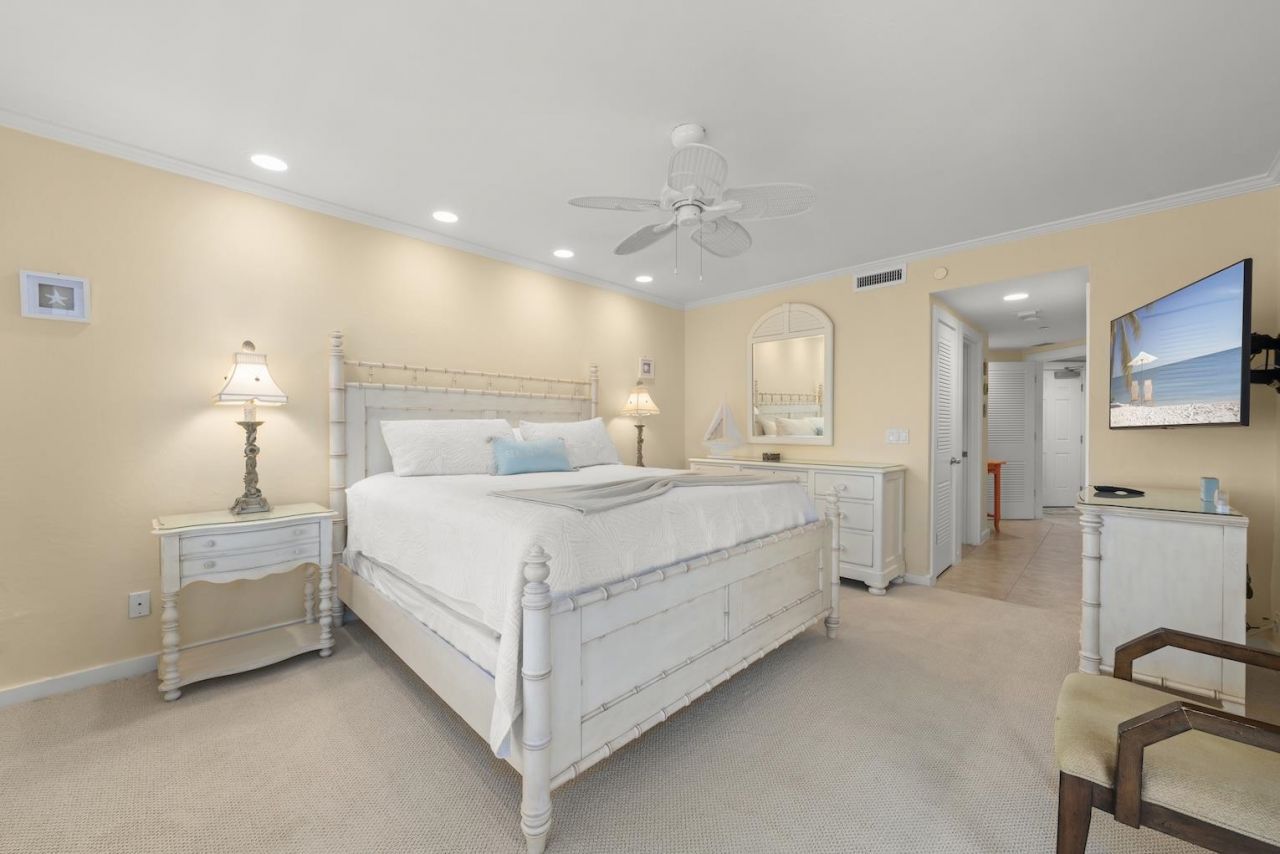 1602 Lands End Village, Unit 1602, Captiva, FL 33924 Photo