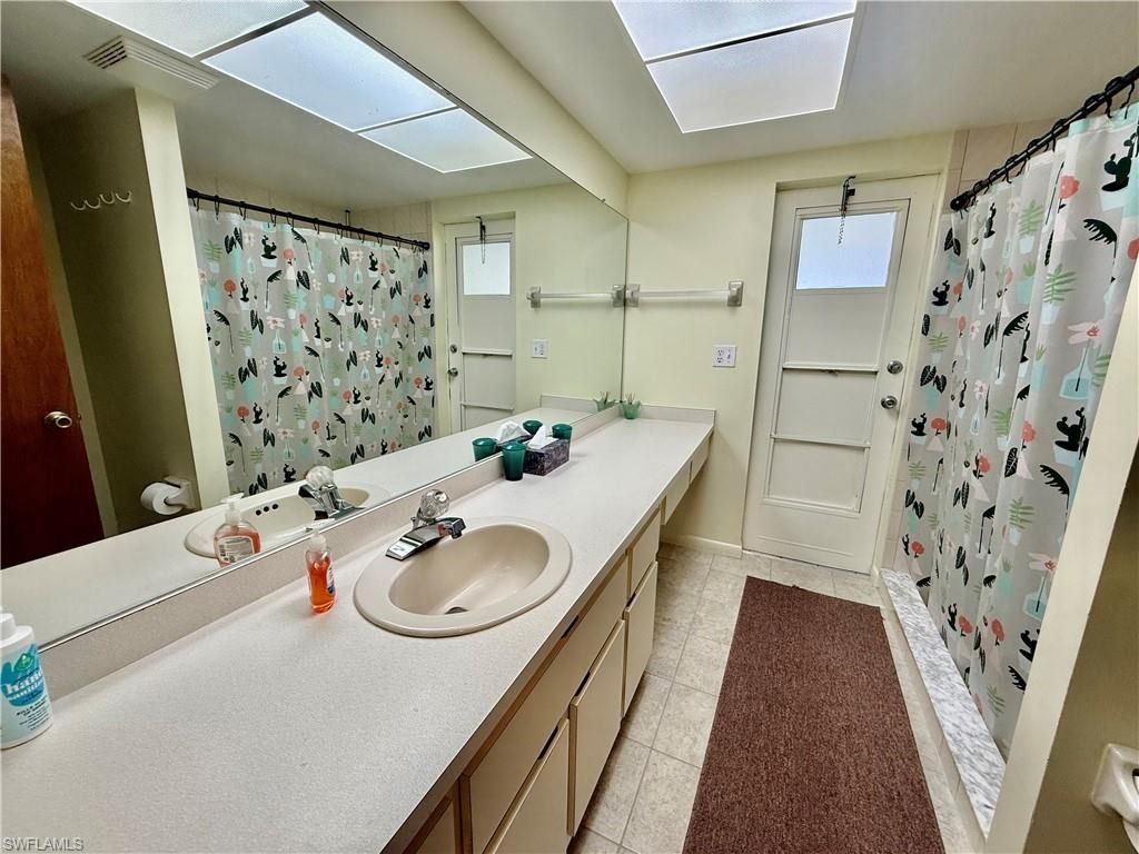 19993 Lake Vista Cir N, Lehigh Acres, FL 33936 Photo