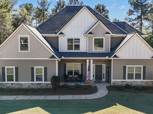 360 Walden Pond Way, Senoia, GA 30276