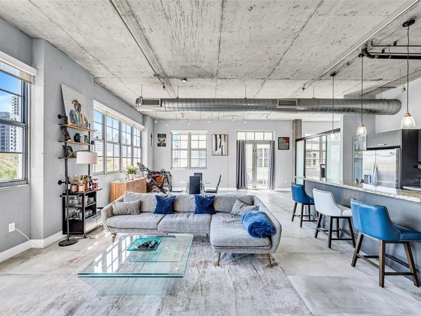 435 N Andrews Avenue, Unit 301, Fort Lauderdale, FL 33301