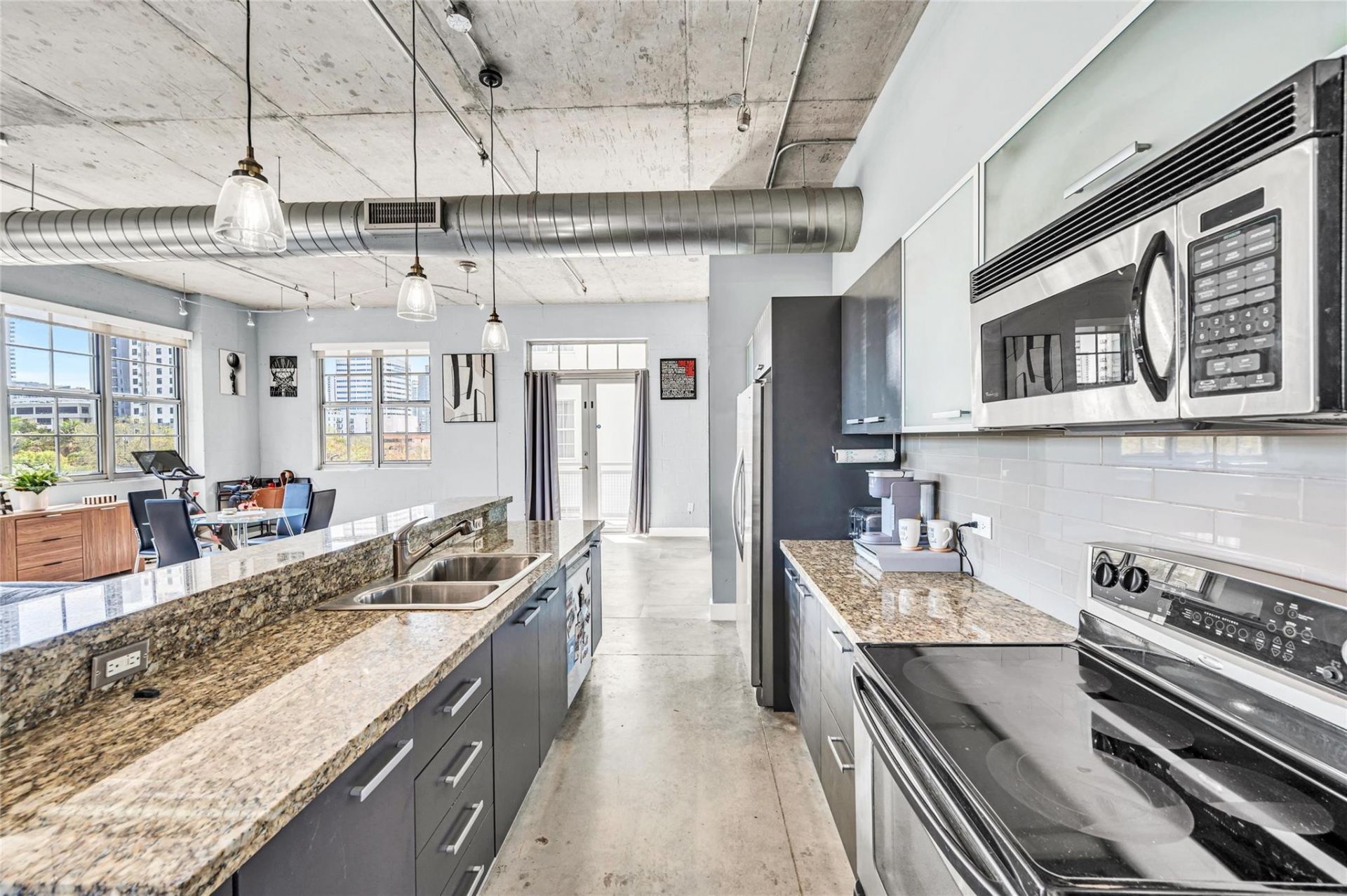 435 N Andrews Avenue, Unit 301, Fort Lauderdale, FL 33301 Photo