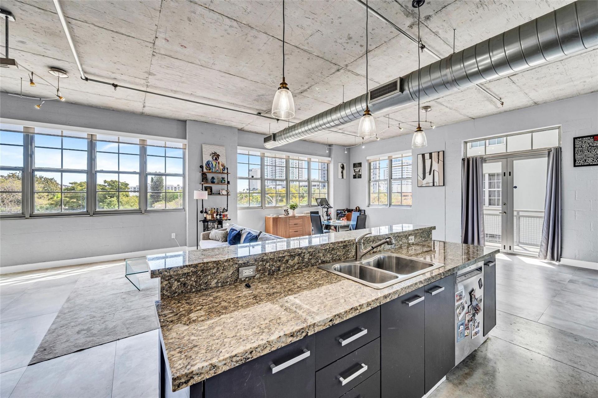 435 N Andrews Avenue, Unit 301, Fort Lauderdale, FL 33301 Photo