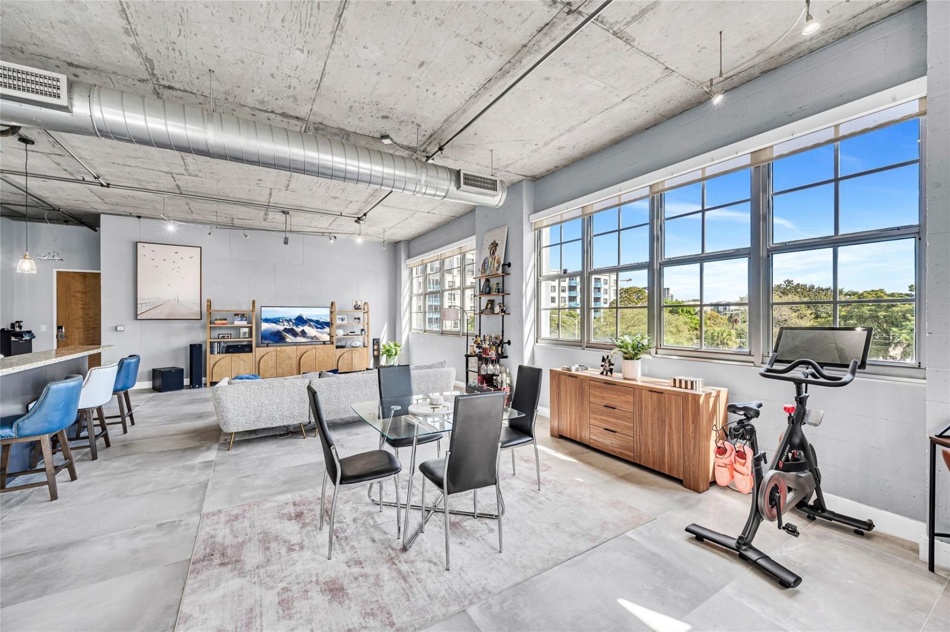 435 N Andrews Avenue, Unit 301, Fort Lauderdale, FL 33301 Photo