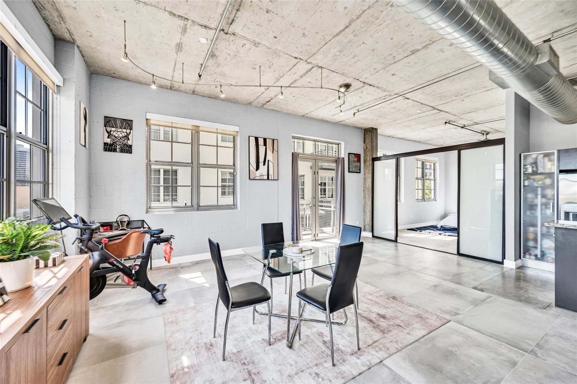 435 N Andrews Avenue, Unit 301, Fort Lauderdale, FL 33301 Photo