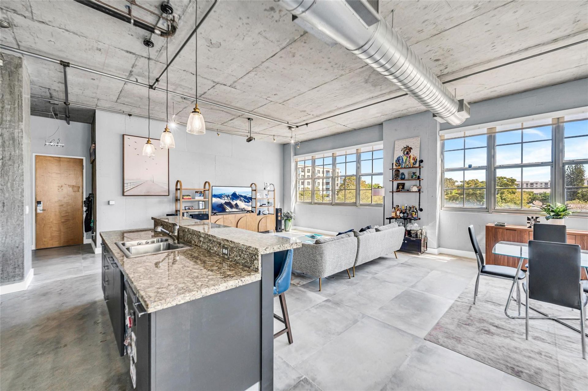435 N Andrews Avenue, Unit 301, Fort Lauderdale, FL 33301 Photo