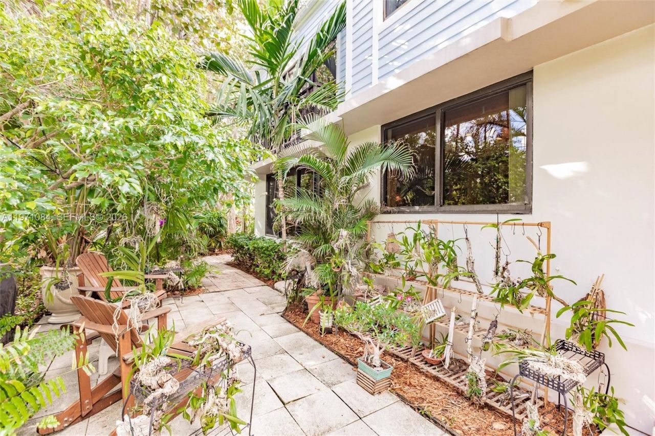 1698 S Ocean Ln, Unit 171, Fort Lauderdale, FL 33316 Photo