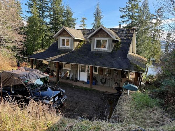 435 Quatsino Rd, Quatsino, BC V0N 2V0