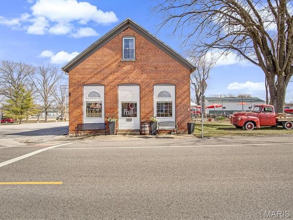 214 Main Street , Ruma, IL 62278