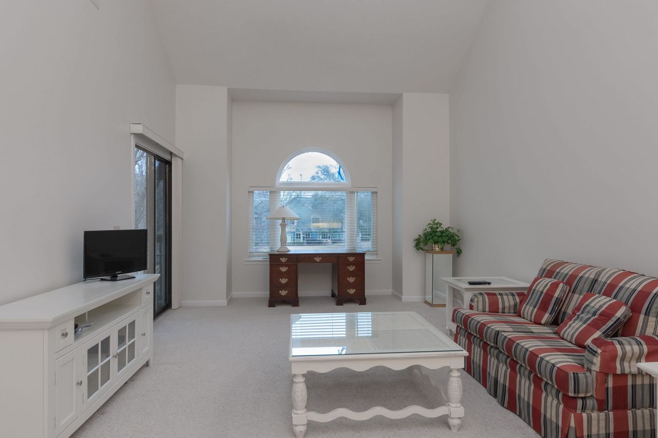 808 Castleford Circle  Photo 22