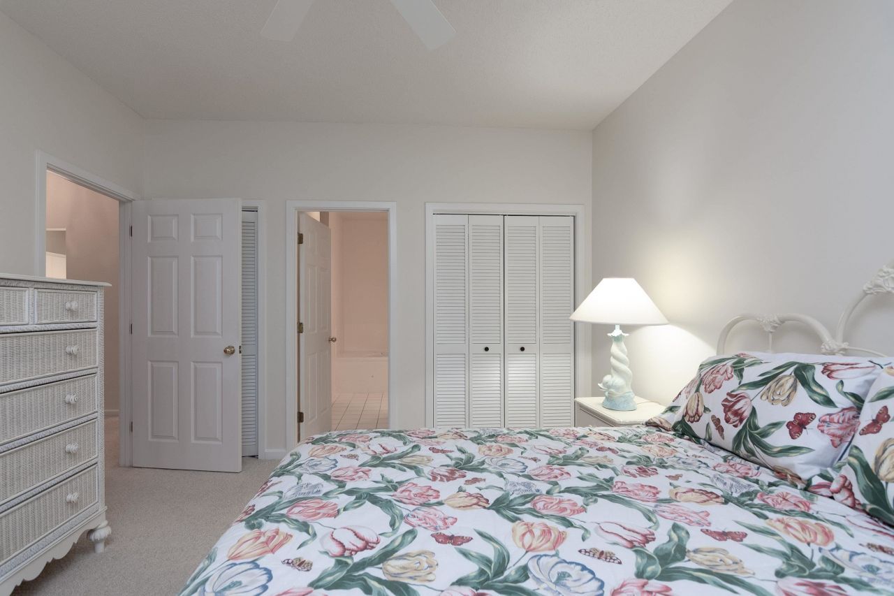 808 Castleford Circle  Photo 31