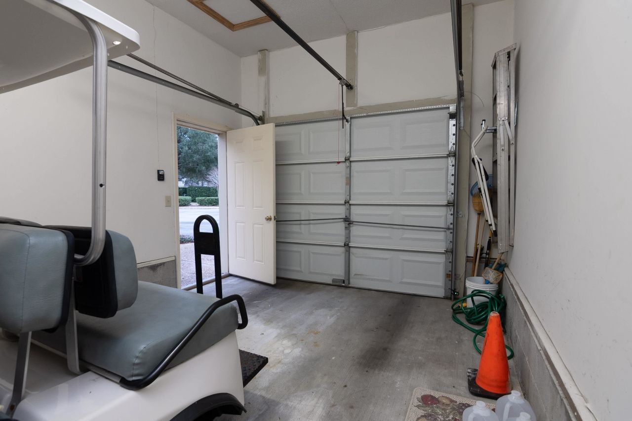 808 Castleford Circle  Photo 40