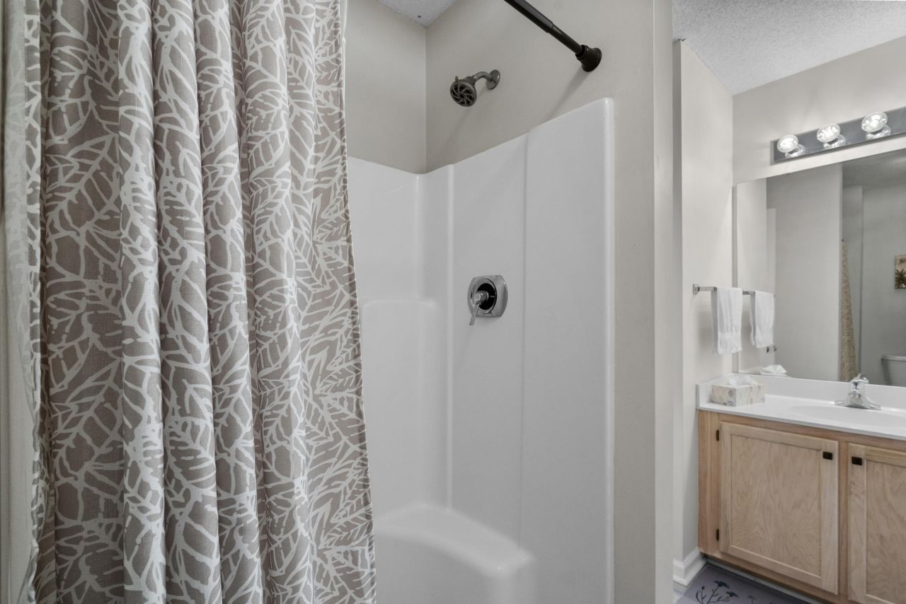 215 Landing Rd.  Photo 22