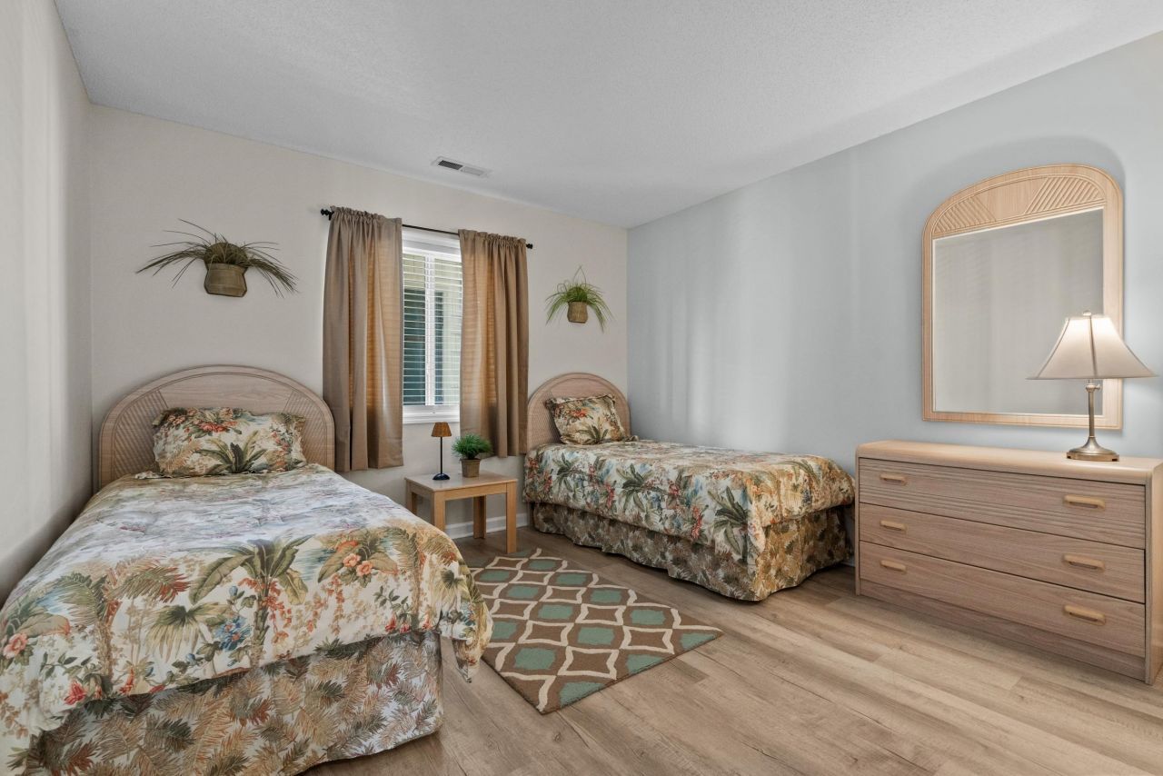 215 Landing Rd.  Photo 23