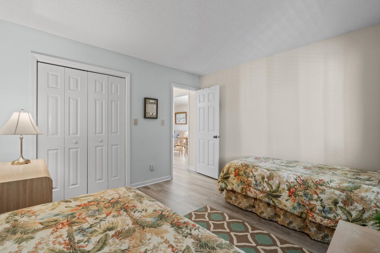 215 Landing Rd.  Photo 24