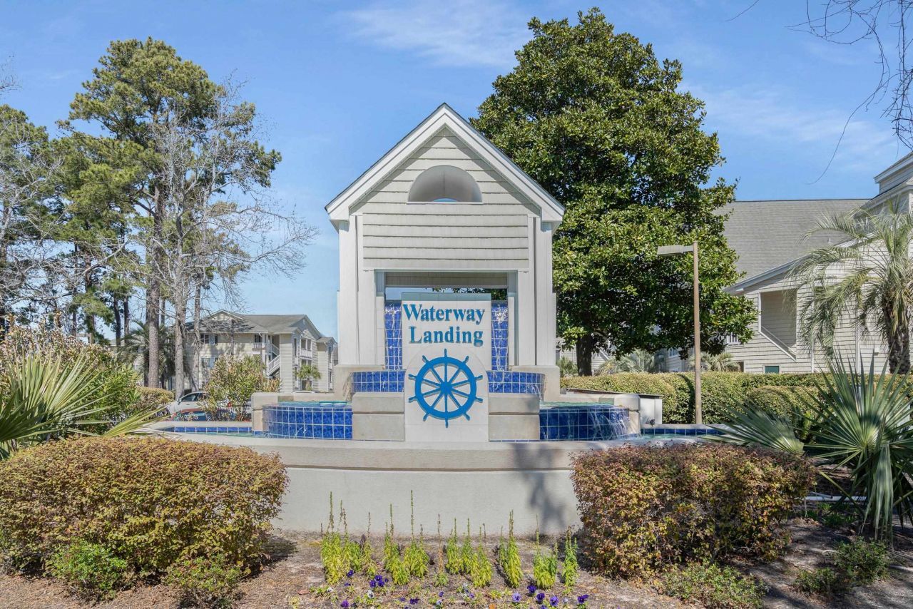 215 Landing Rd.  Photo 4